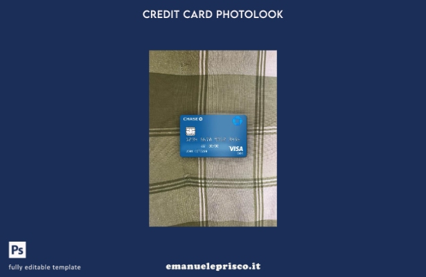 modello frontale photolook con carta di debito Visa Chase Bank stile verificato